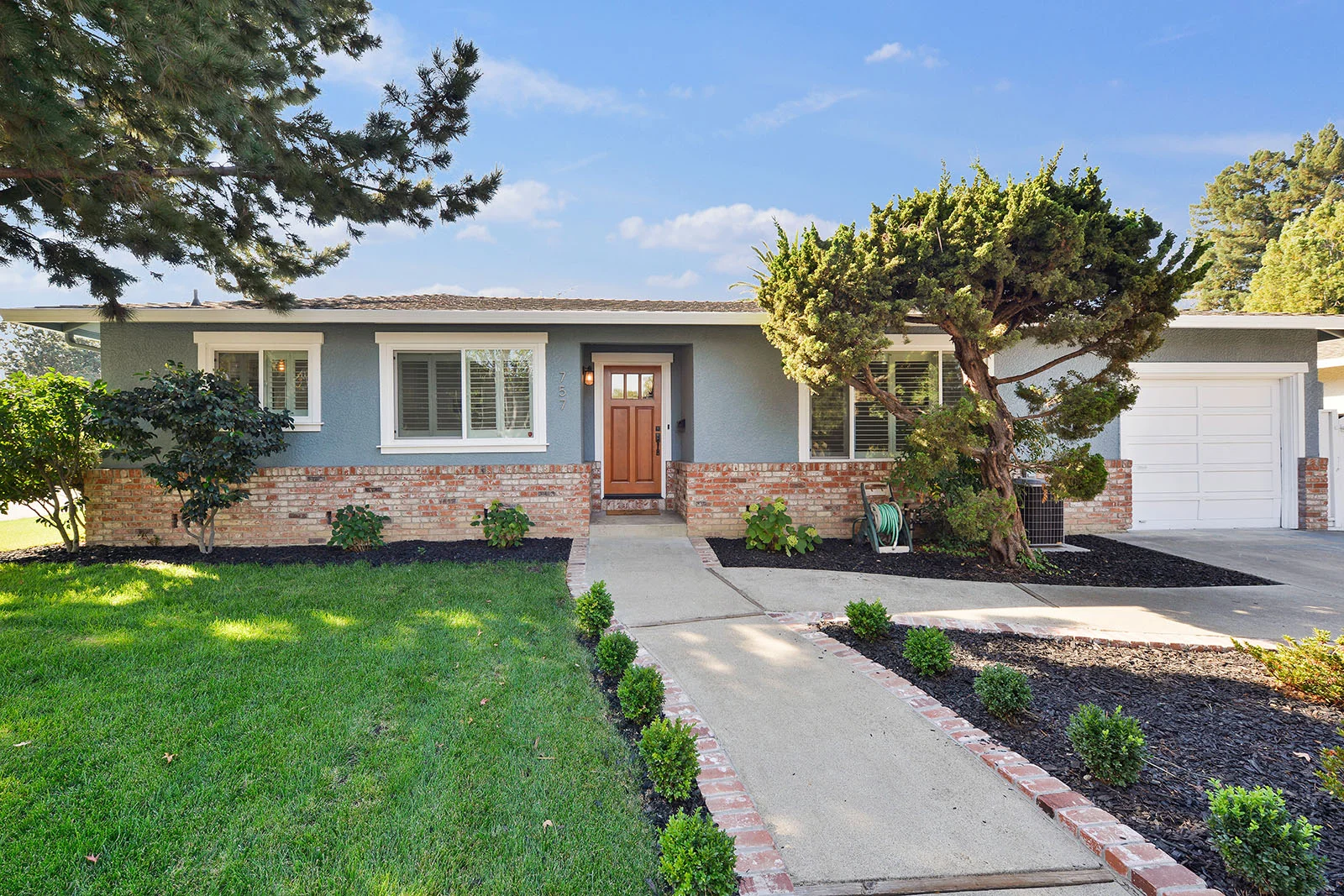 757 Rainbow Dr, Mountain View | $1,200,000