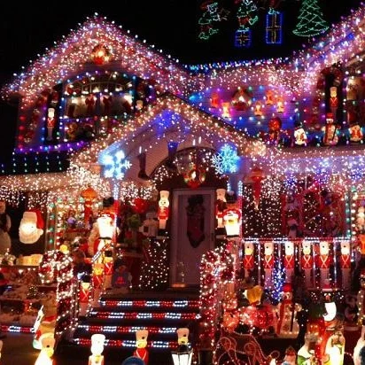 maison-noel-lumineuse_0.jpg