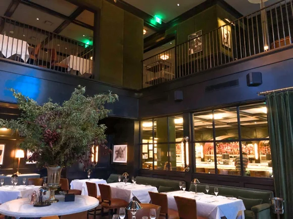 Dining-rooms-at-Selbys-1.jpg