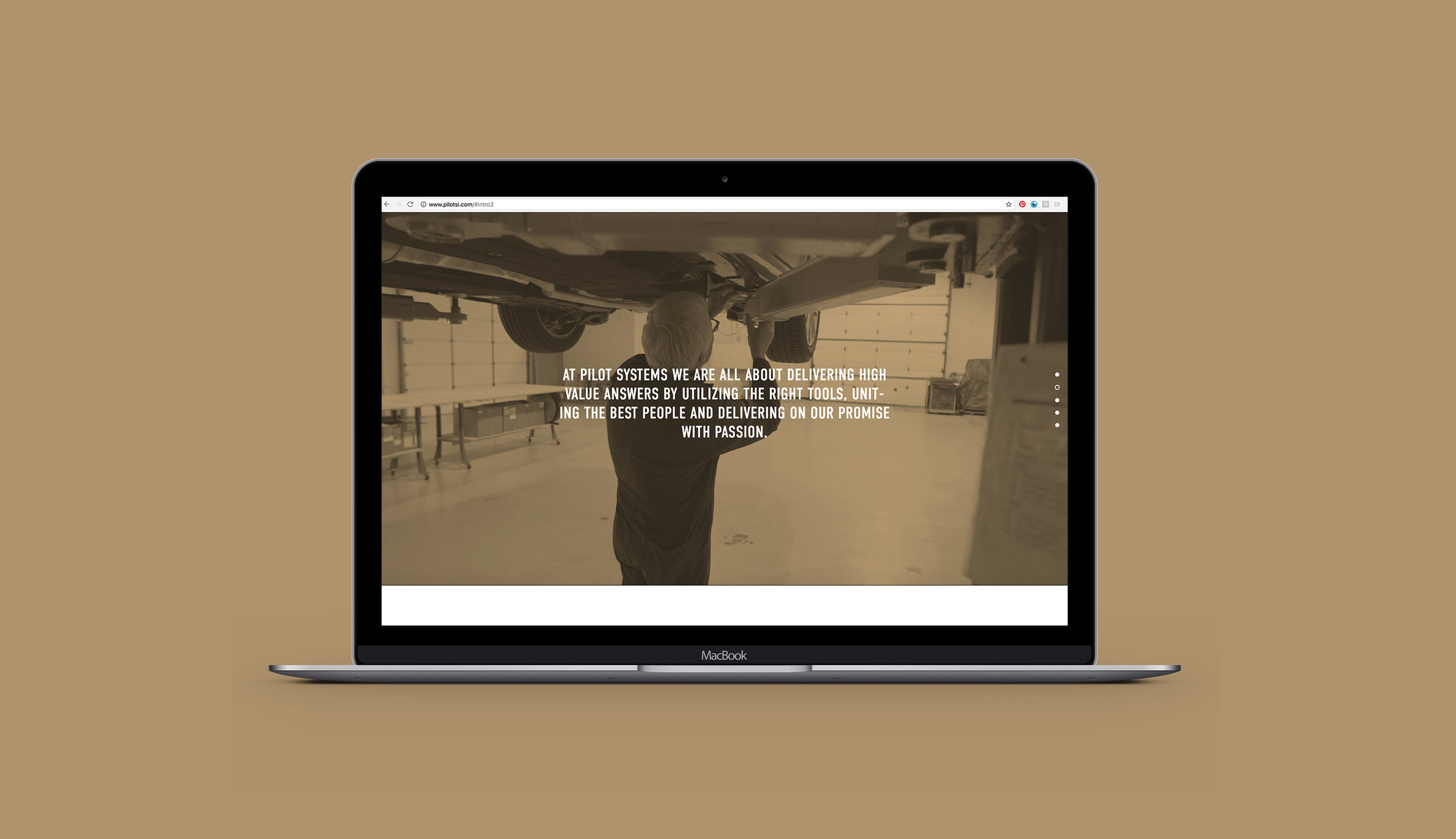 001-MacBook-Silver1.jpg