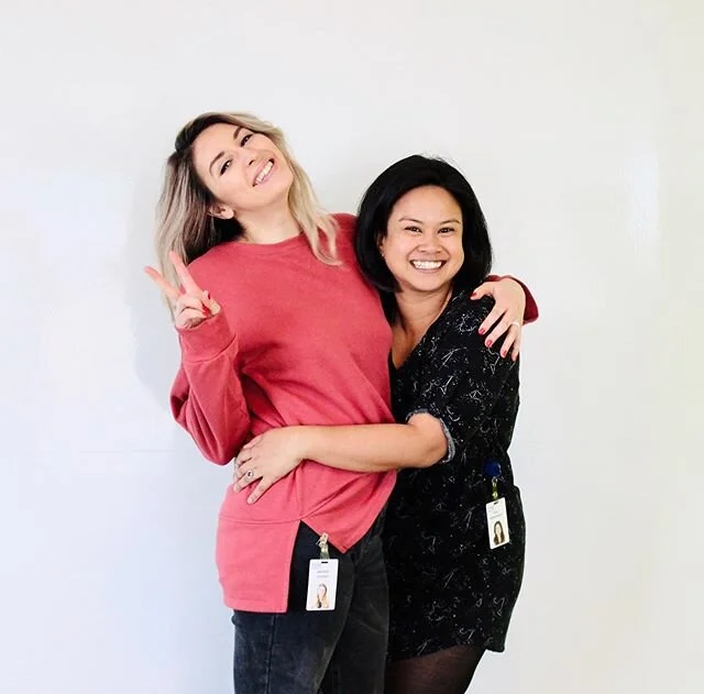 Workshop #2 in the books! 🤓 We had fun guiding our participants to their declaration of intent. So much fun, in fact, that we forgot to remove our ID badges for this v adorable photo. And so. Happy Monday, friends ❤️