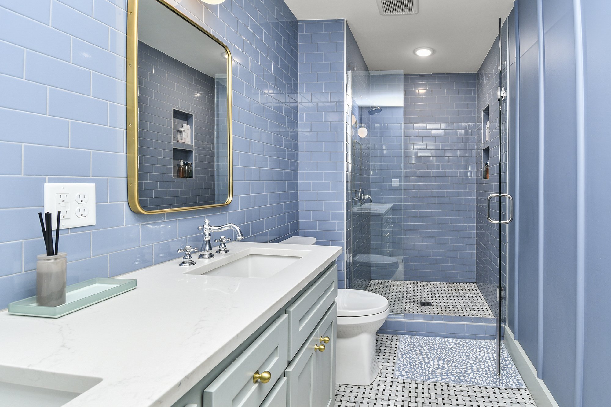   Designer: Shailey Murphy - Photos provided by Marty Chaney Murney Associates Realtors - Photographer: Mike Klinger  