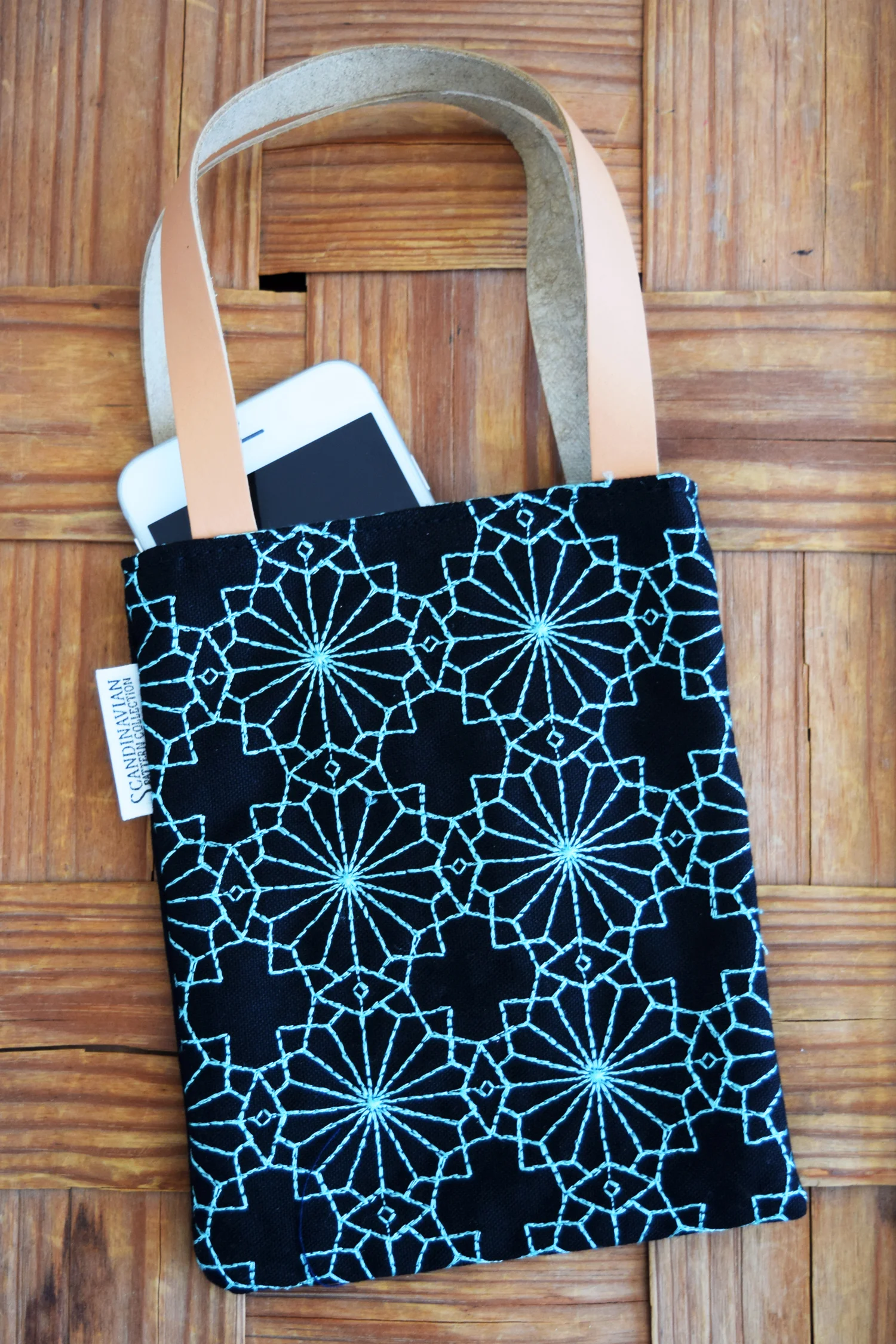 scandinavianpatterncollection_sashiko_johannahogvag_3.jpg