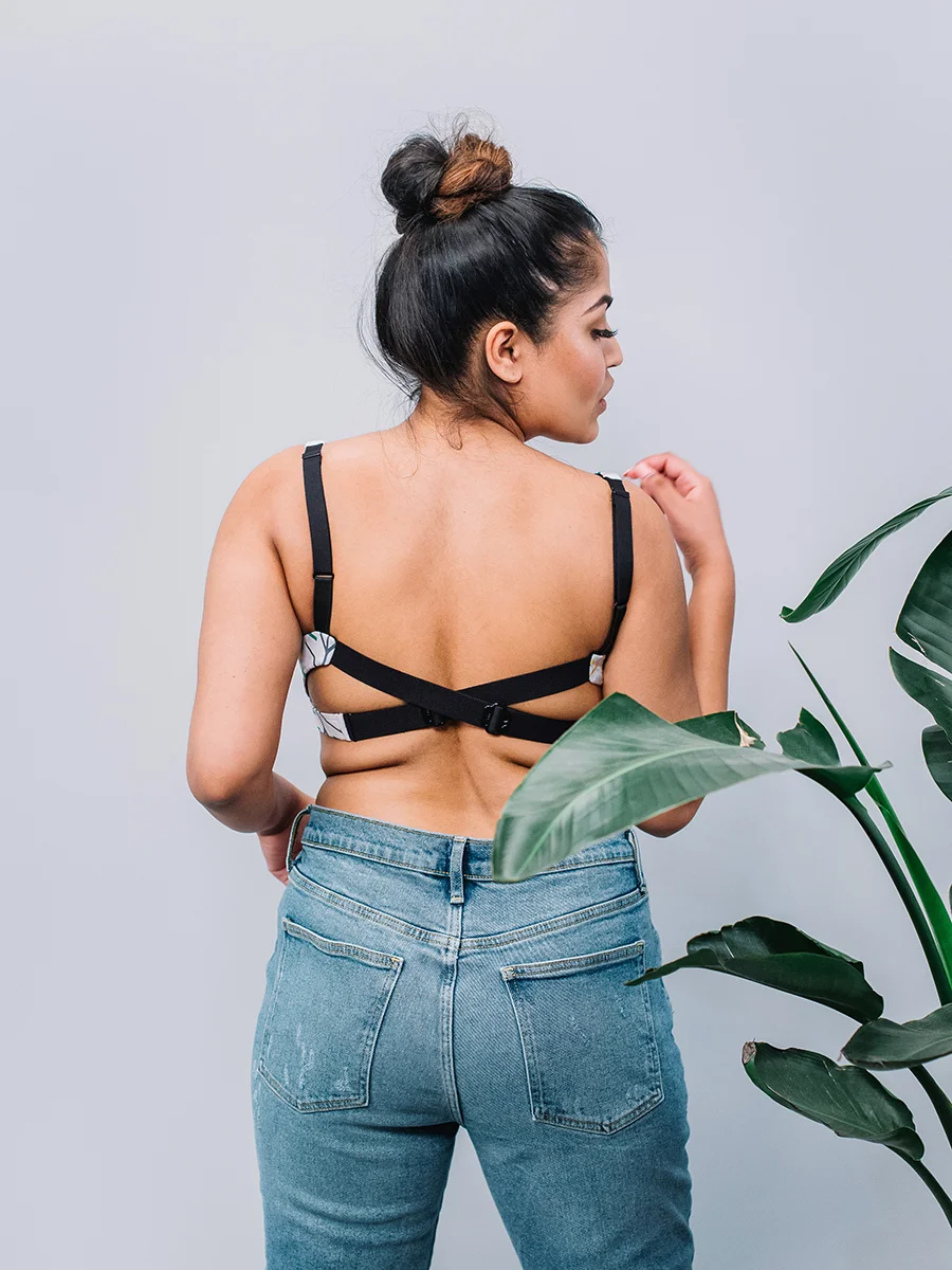 Meer Bra - Thorn To Be Wild (Scoop)
