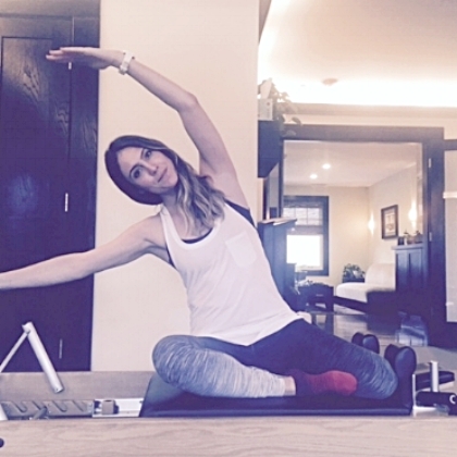 jenny_pilatesstudiooflakebluff.jpeg