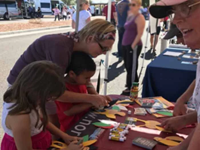 community-outreach-women-serving.jpg