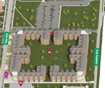 Red dot indicates vehicle pull-in location.