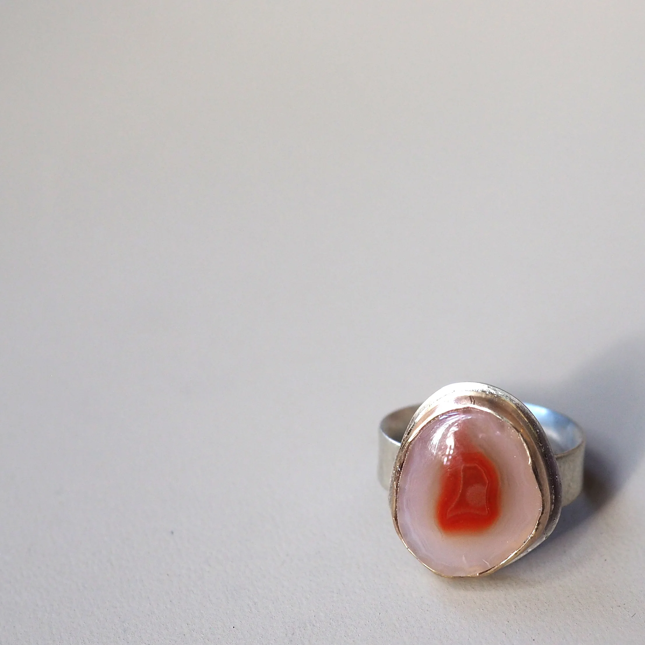 agate_redcenter.jpg