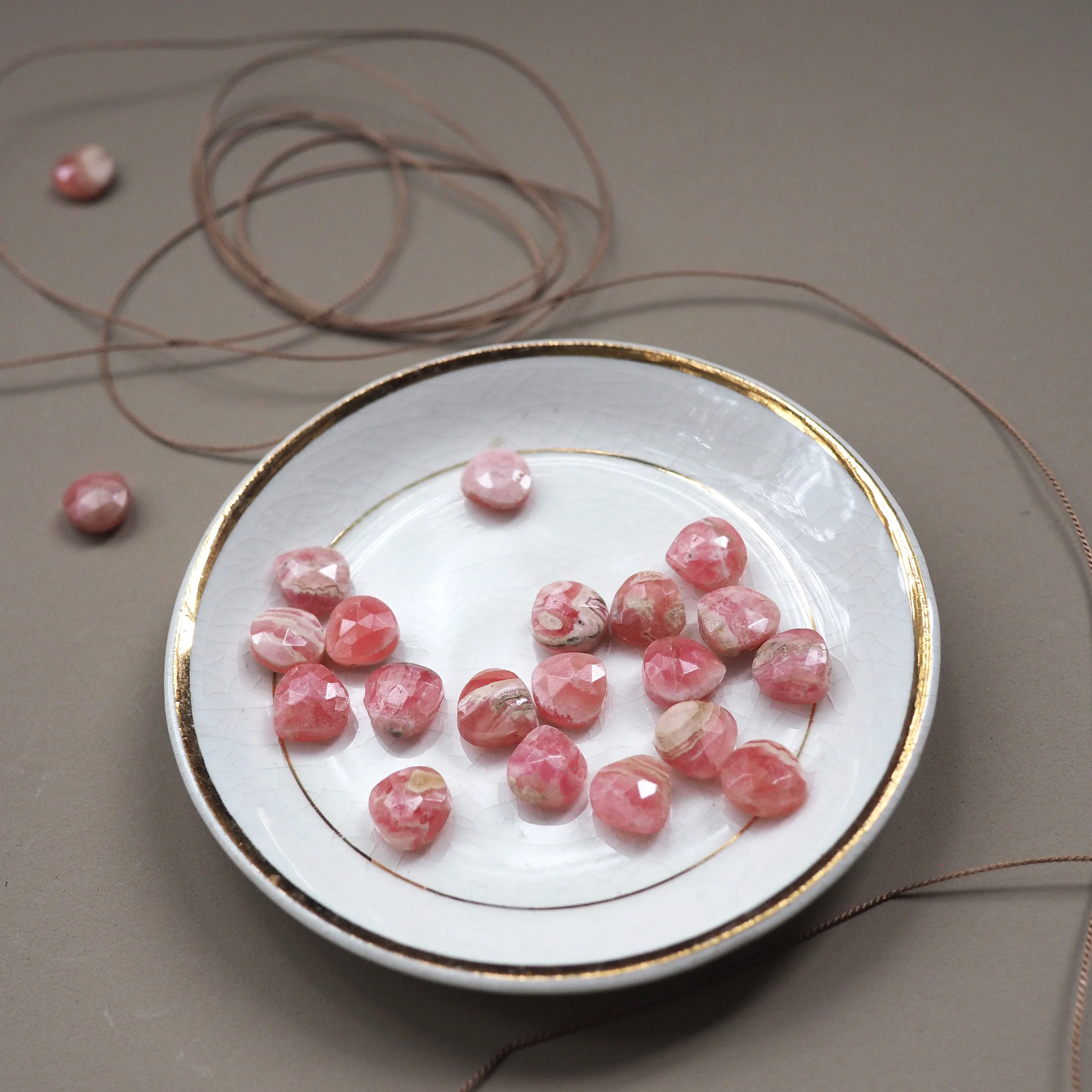 rhodo_materials.jpg