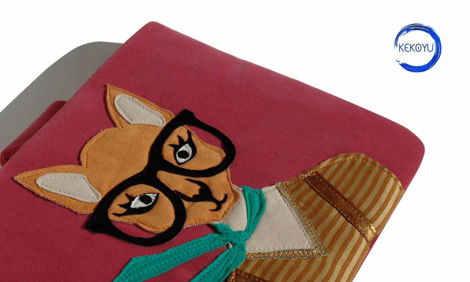 Shop+Handmade+Handcrafted+Illustration+Kekoyu+Bags+Sir+Fox+Wild+Animals+Puppies+Eye+Glasses+Hipster+Style+iPad+Cases+iPad+Covers+MacBook+Air+Cover+12in+laptop+sleeve+bag+unique.jpg