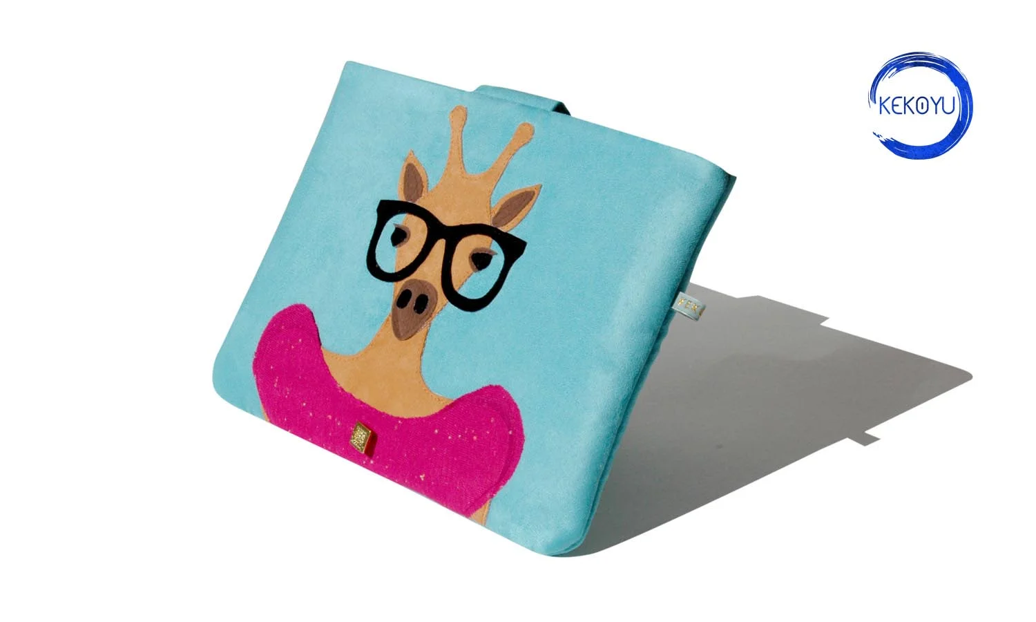Giraffe+Unique+Shop+Handmade+Handcrafted+Illustration+Kekoyu+Bags+Sir+Fox+Wild+Animals+Puppies+Eye+Glasses+Hipster+Style+iPad+Cases+iPad+Covers.jpg