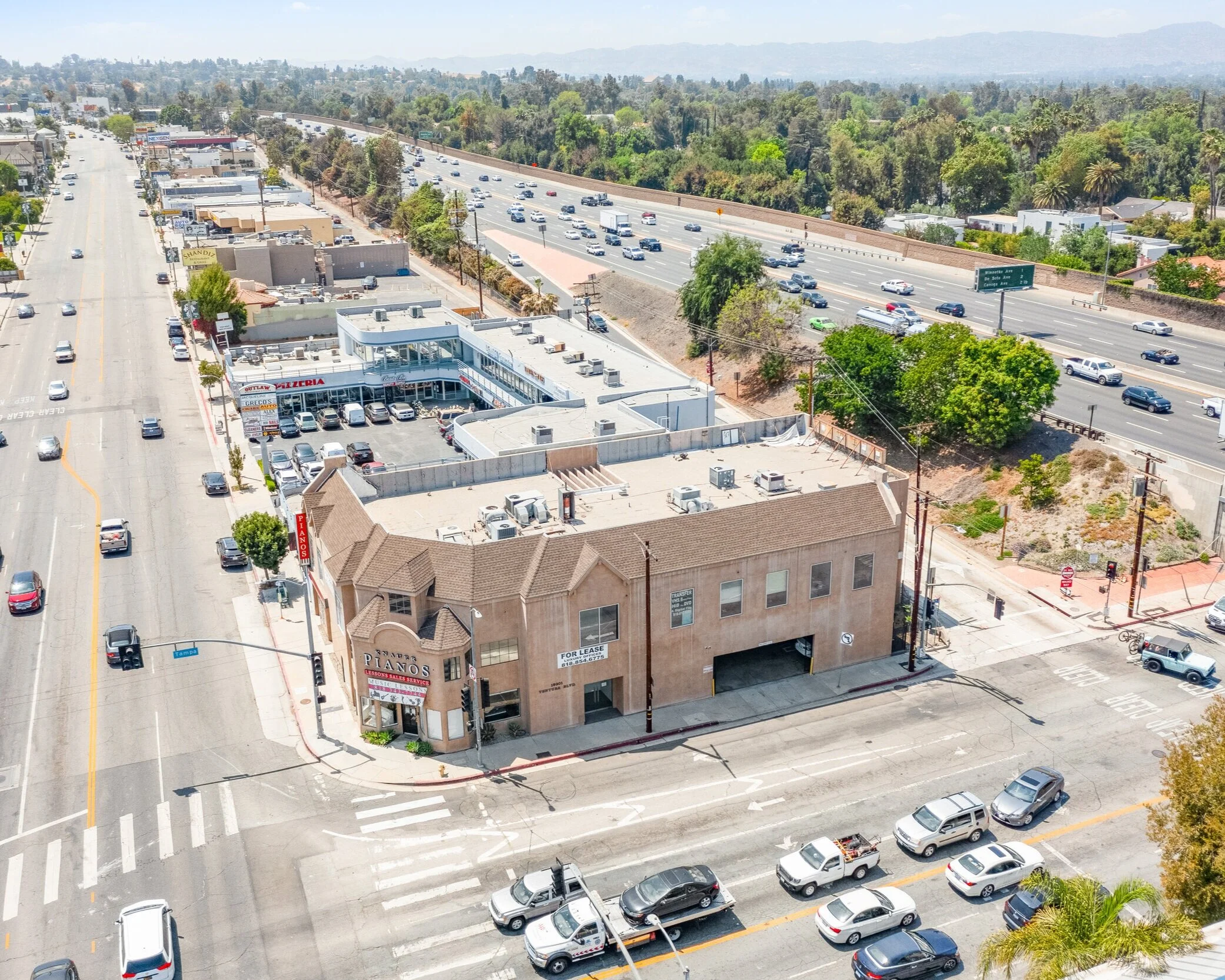 19301 Ventura Blvd Los Angeles CA-10.jpg