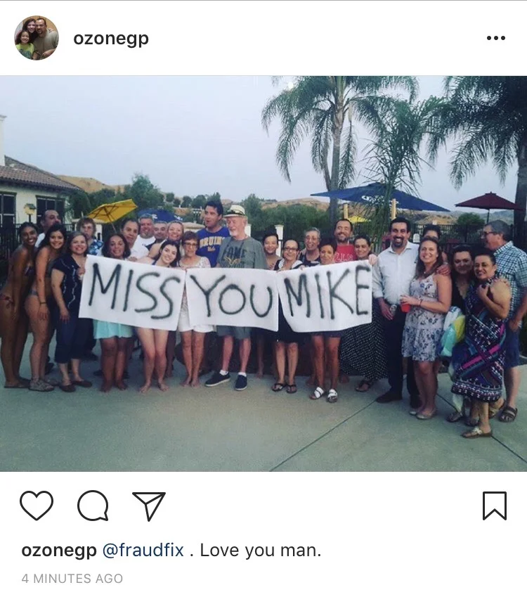 <3