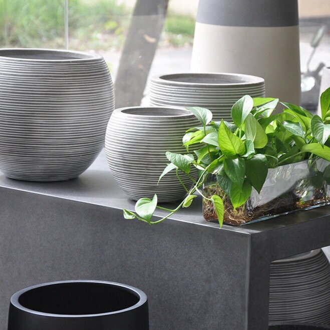 Pots+and+planters+by+Casamia+Interior