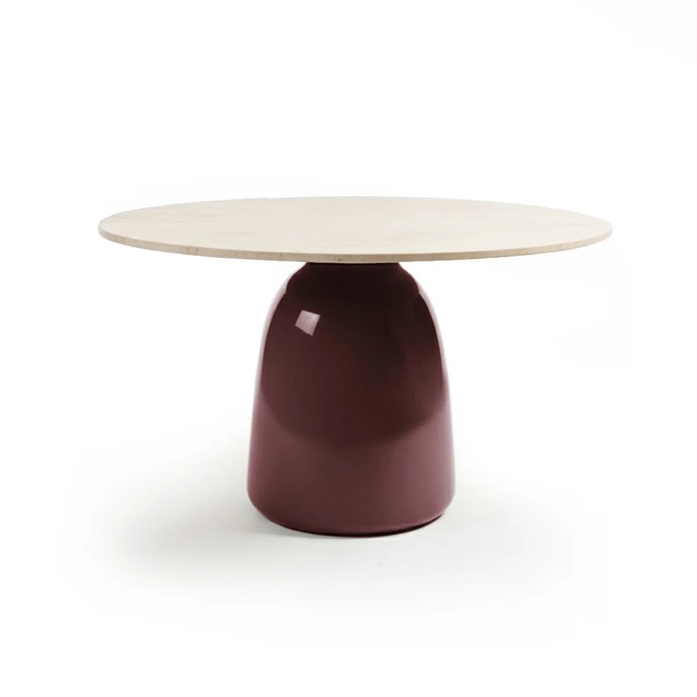 Lacquora-Dining--table-Travertine-red.jpg
