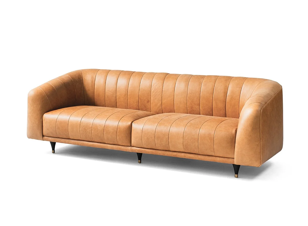 016---Gio-Sofa_02.jpg