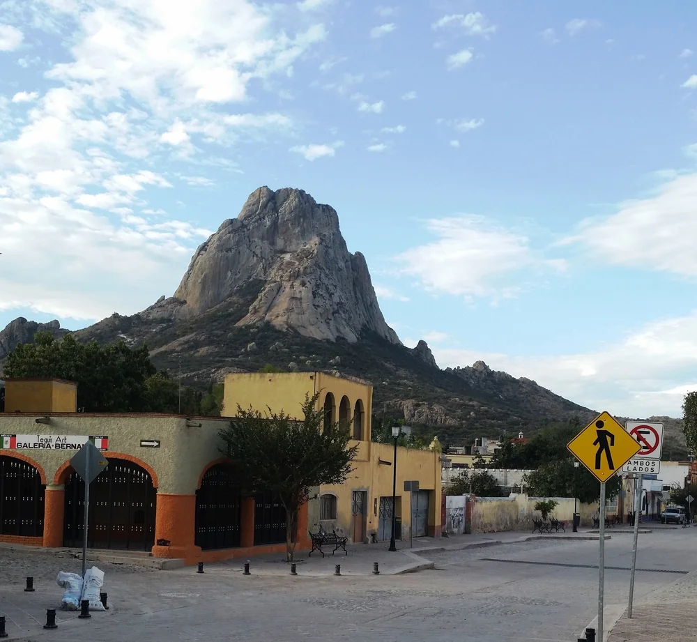 Peña de Bernal | World's tallest monolith | Sport Climbing | Multi