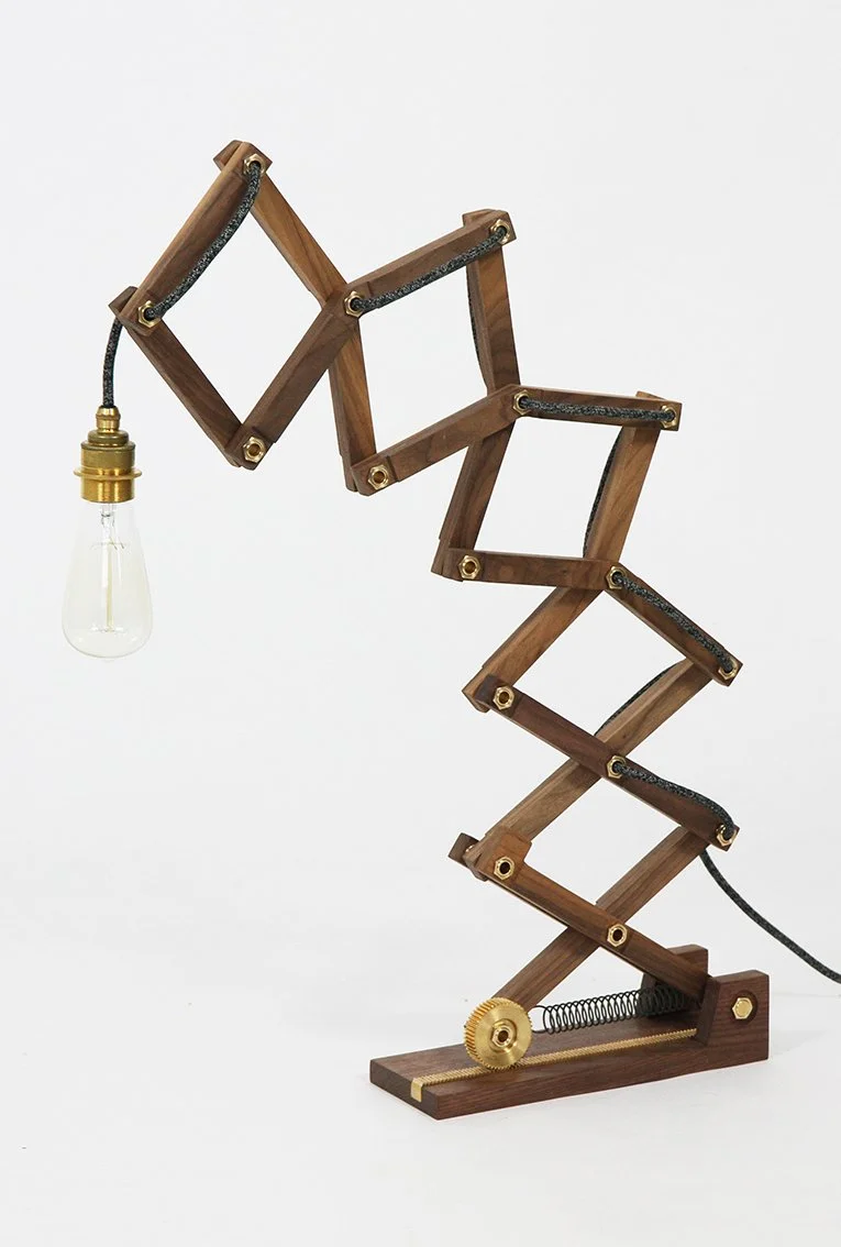Crane Desk_Walnut Anthracite cable.JPG