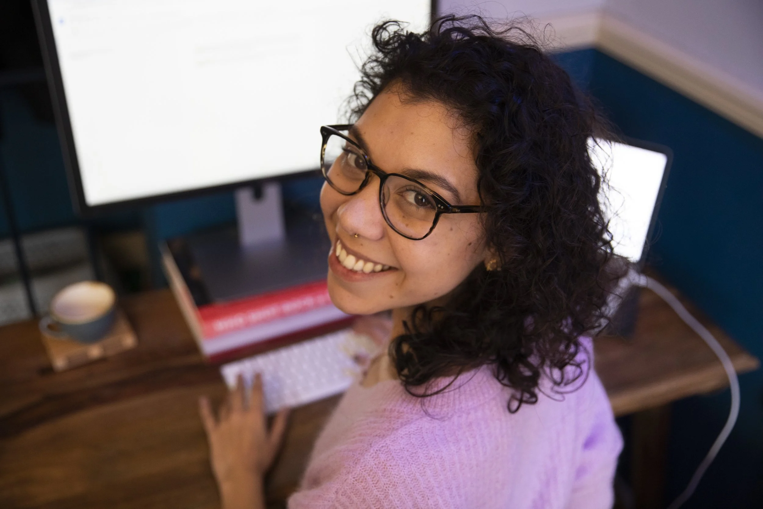 Stop Sabatoging Your Job Search — 3 Things To Cut From Your Resume Right Now