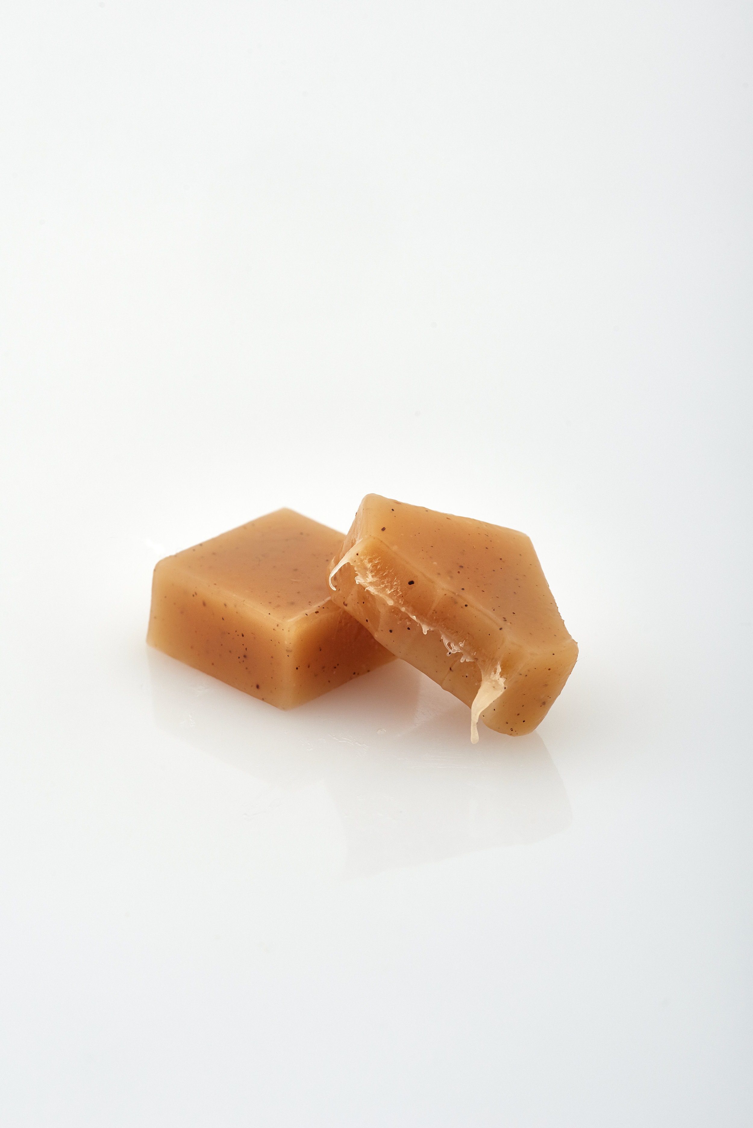 Handmade Caramels Vanilla Bean Sea Salt Holiday Gifts Candy Chicago Nikki Darling Confections