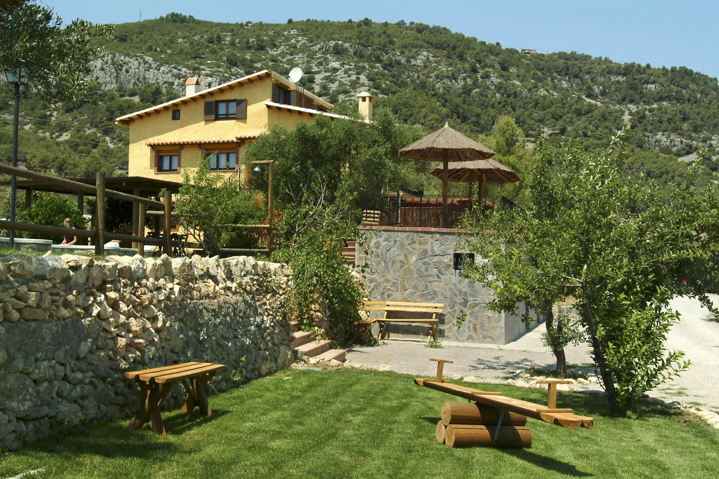 Ginesta garden vue 1MB.jpg