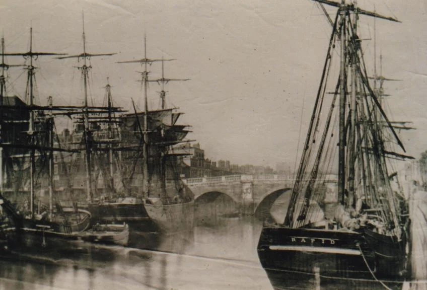 dublin dock workers tall ships.jpg
