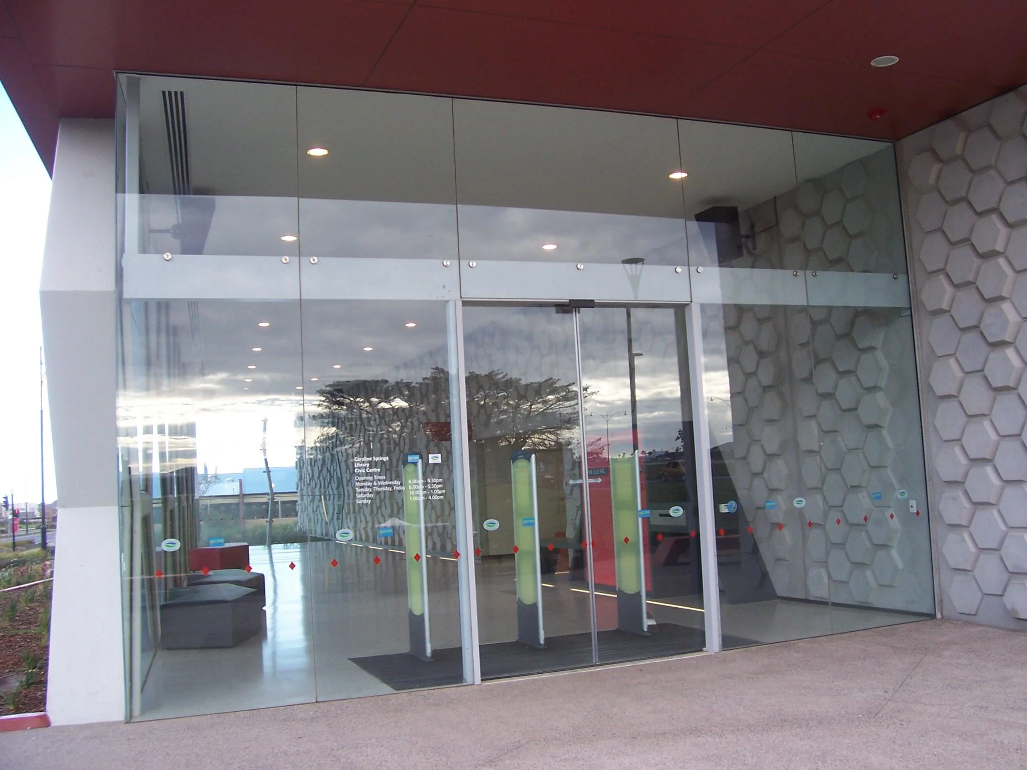 AUTOMATIC SLIDING DOORS6.jpg