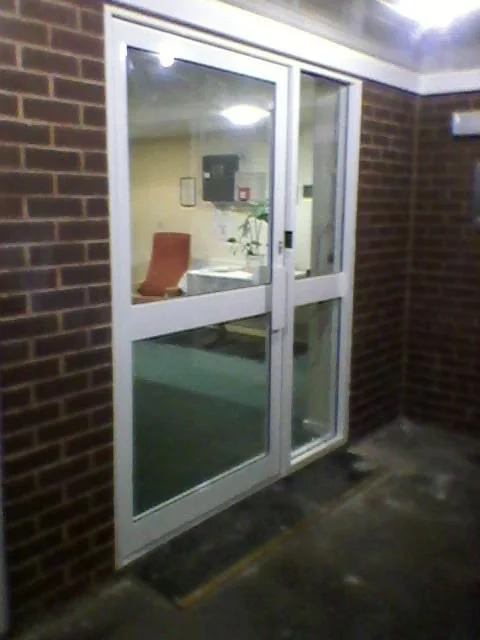 AUTOMATIC SWING DOOR 12.jpg