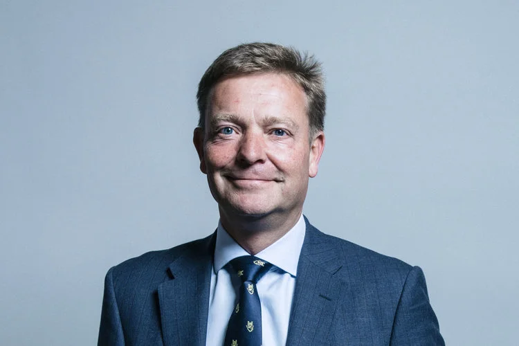 Craig+Parliament+portrait+2.jpg
