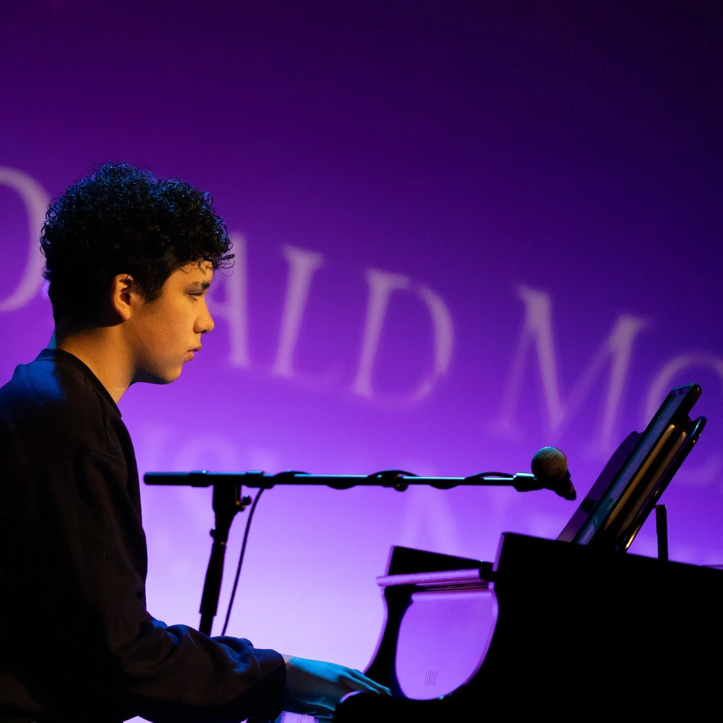 Andrew has been at Resonance for about 8 years! He definitely helped by playing on other students songs in addition to his own. He performed, 'Drivers License,' by Olivia Rodrigo and led the band on, 'I have Nothing,' by Whitney Houston. Both songs w