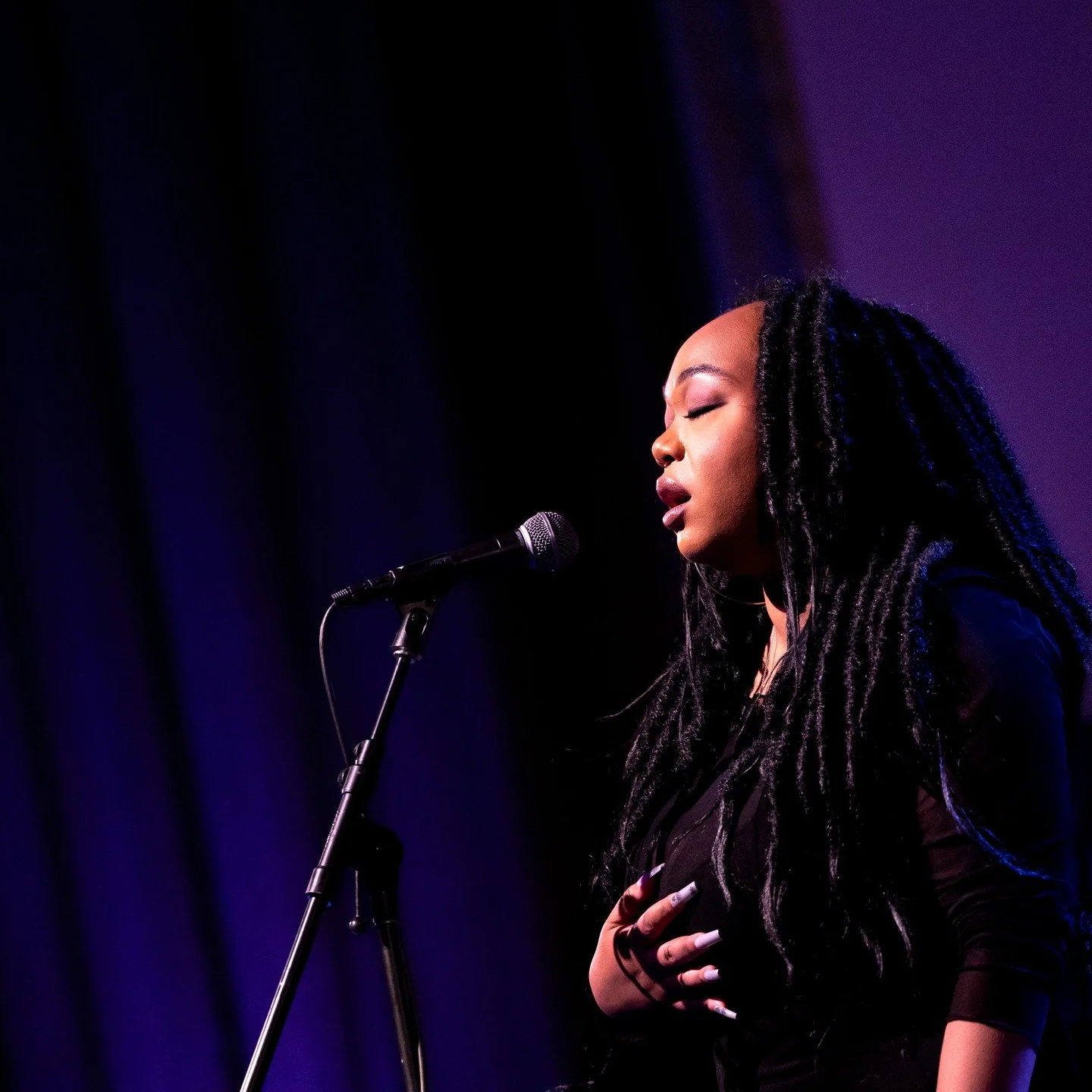 Morrysn is a powerhouse. Her vocals flood the entire room with emotion. It has been my pleasure to have worked with her over the years. She graced us with, 'I Have Nothing' by Whitney Houston &amp; 'Somebody That I Used to Know' (Allen Stone's versio