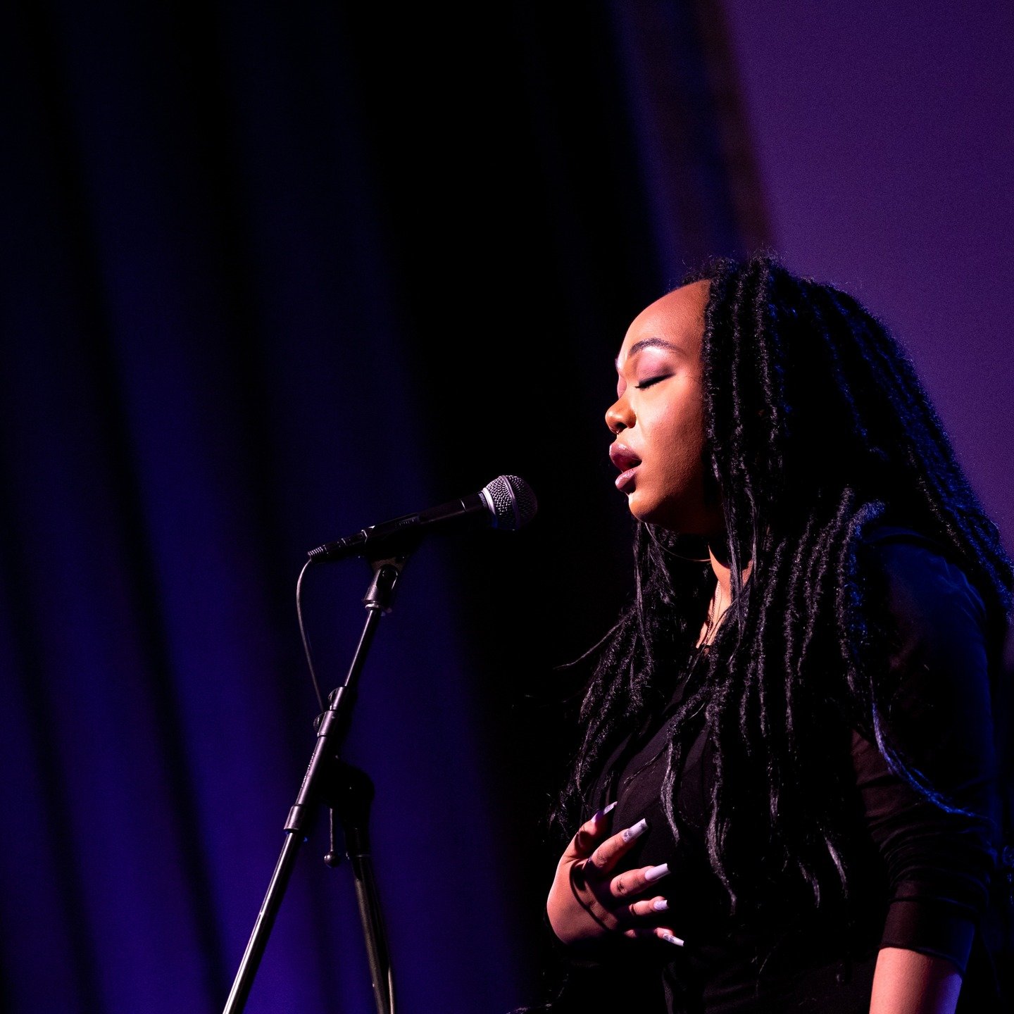 Morrysn is a powerhouse. Her vocals flood the entire room with emotion. It has been my pleasure to have worked with her over the years. She graced us with, 'I Have Nothing' by Whitney Houston &amp; 'Somebody That I Used to Know' (Allen Stone's versio