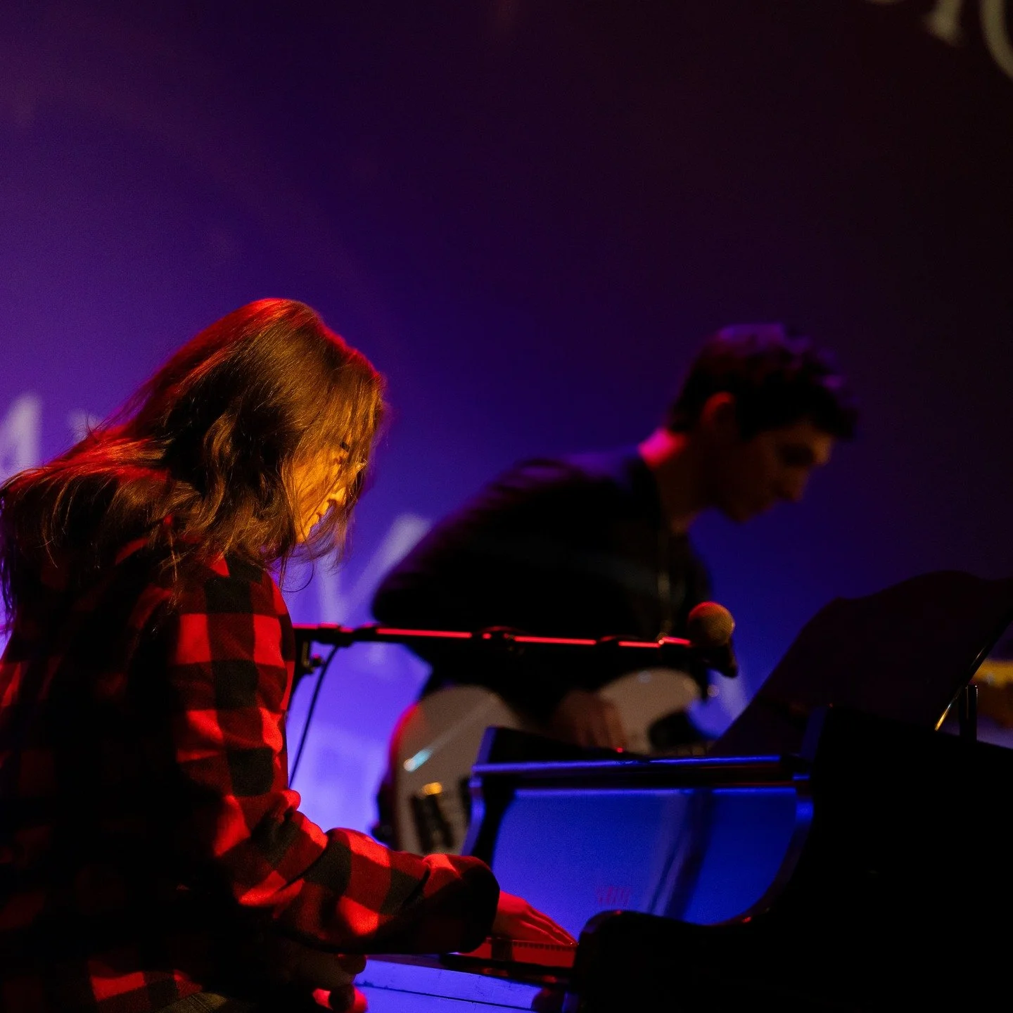 Lillian always does a wonderful job! She has for years now. This is her rendition of, 'Vampire,' by Olivia Rodrigo. This was another great band to work with including Calvin on guitar. Thank you, Lillian!

📸 @thruthewyldeglass 

-Be an Artist