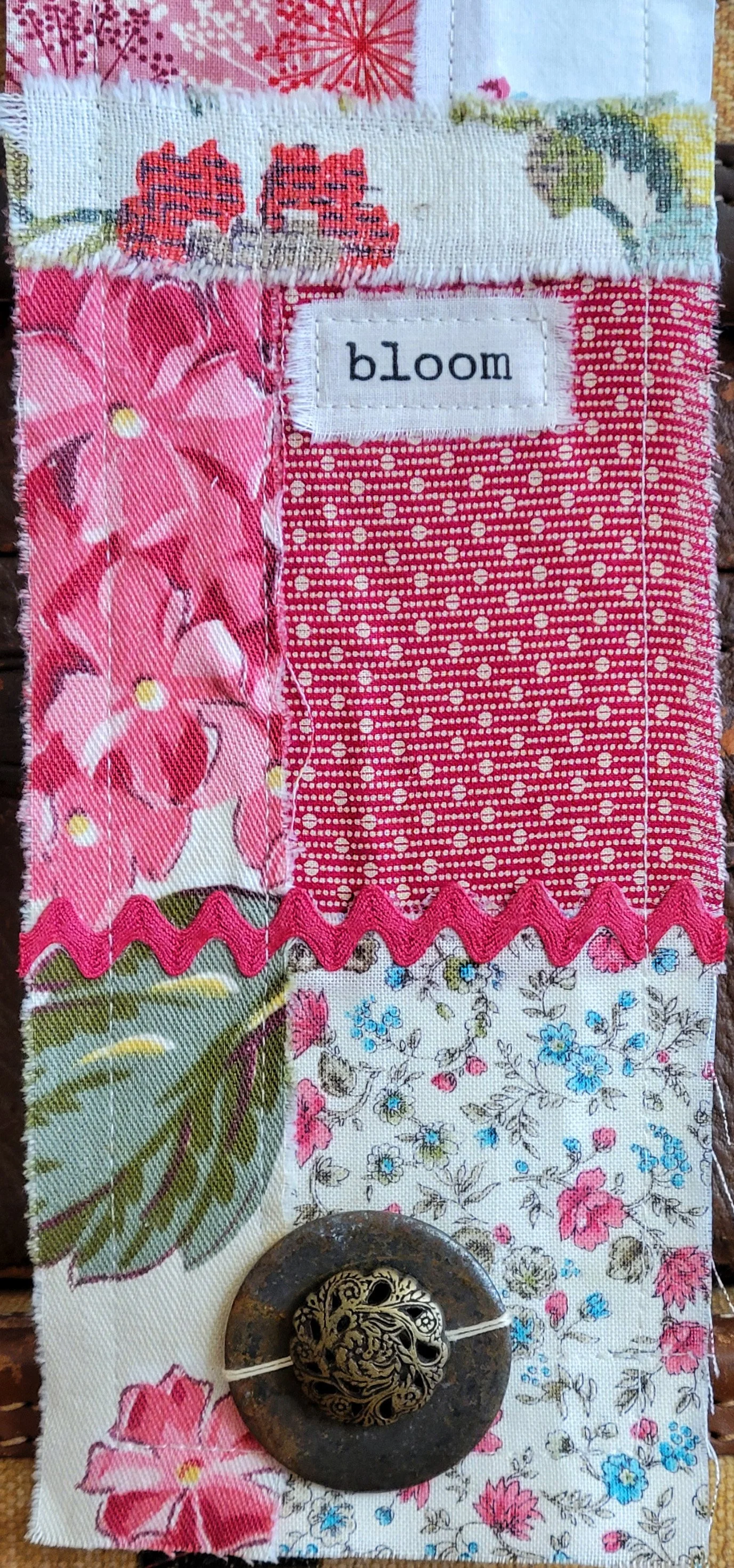 bloom detail and end.jpg