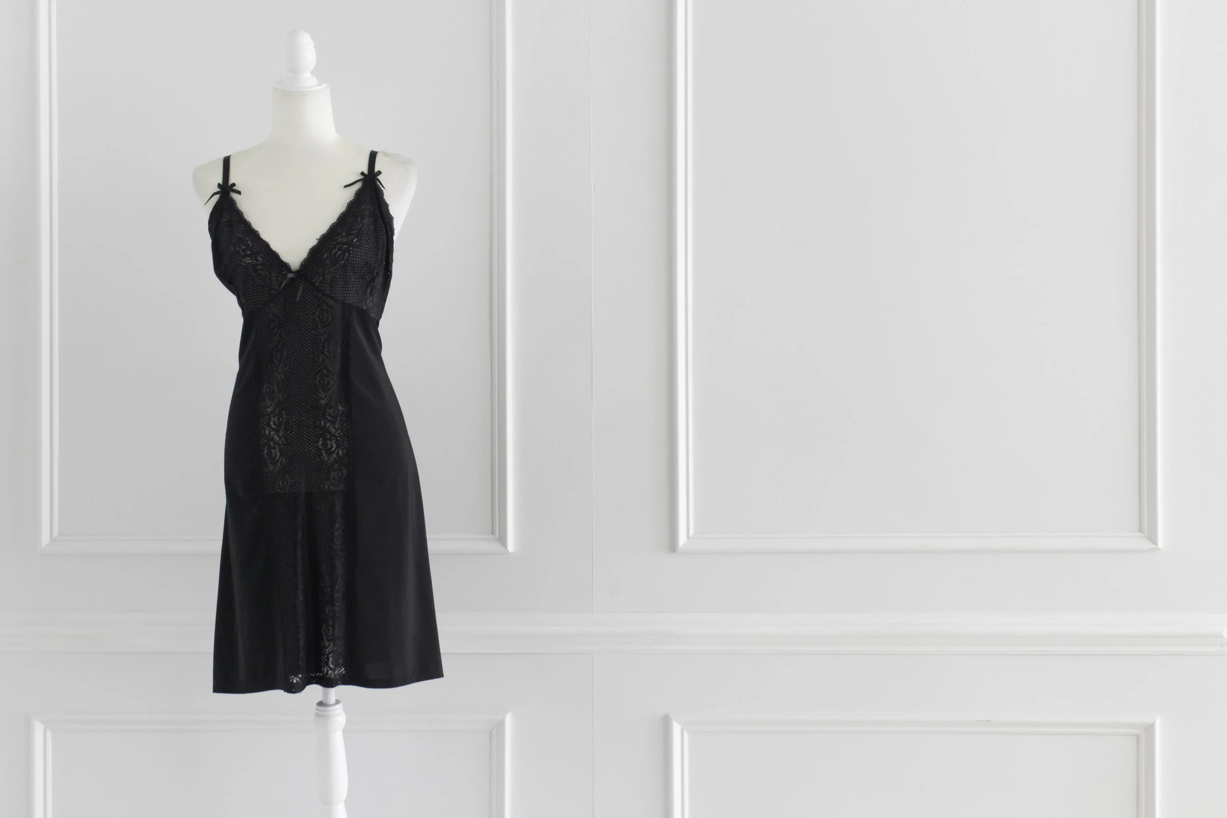 wardrobe0037.jpg