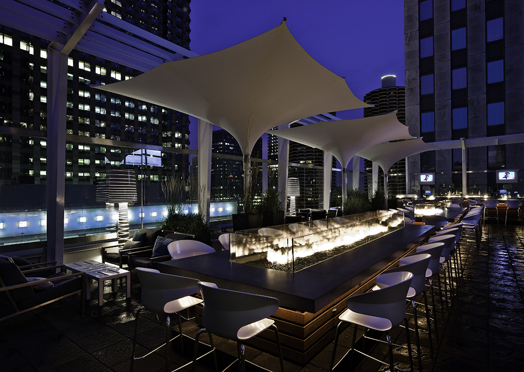 ROOF on theWit , photo courtesy of The Johnson Studio at COOPER CARRY