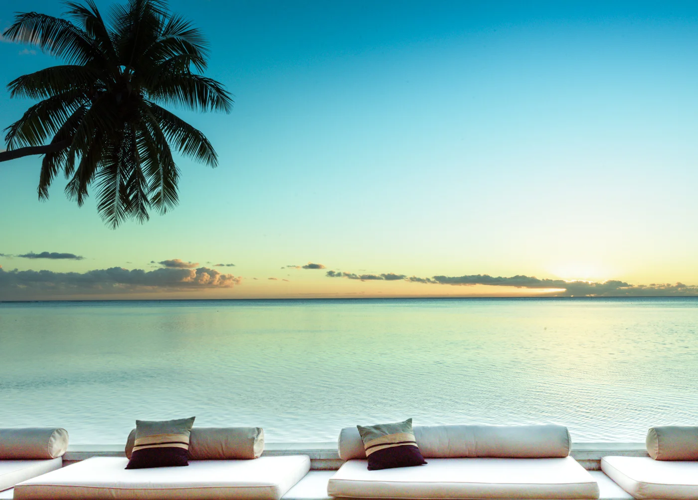 Tahiti_Moorea Beach Lodge_Unknown 1 copy.jpg