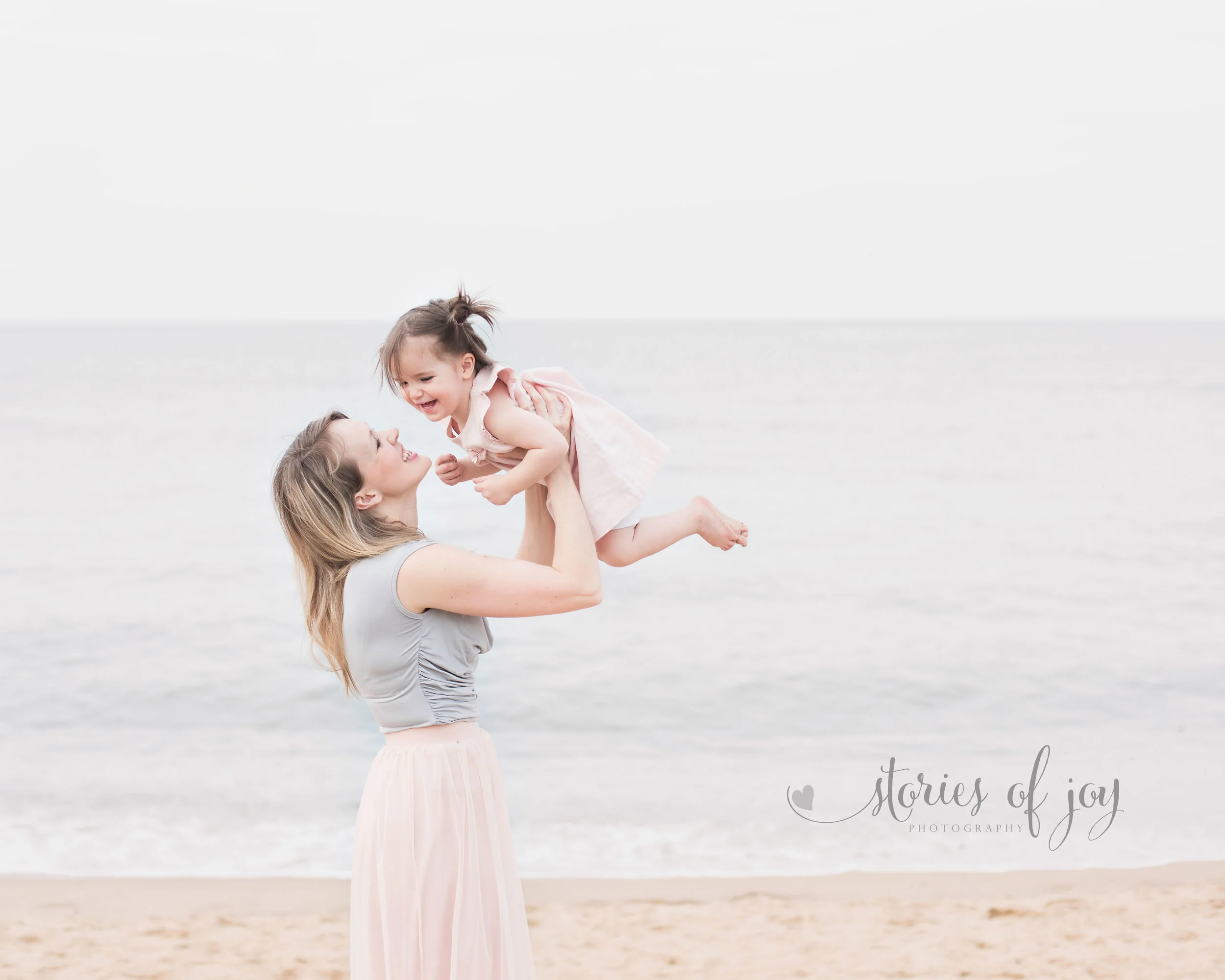 mother-children-beach-photo-session-vero-beach-photographer-3.jpg
