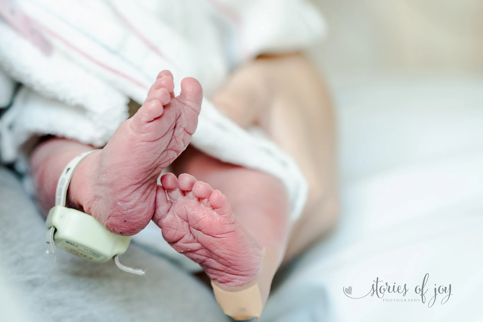 vero-beach-fresh-48-birth-photographer-2.jpg
