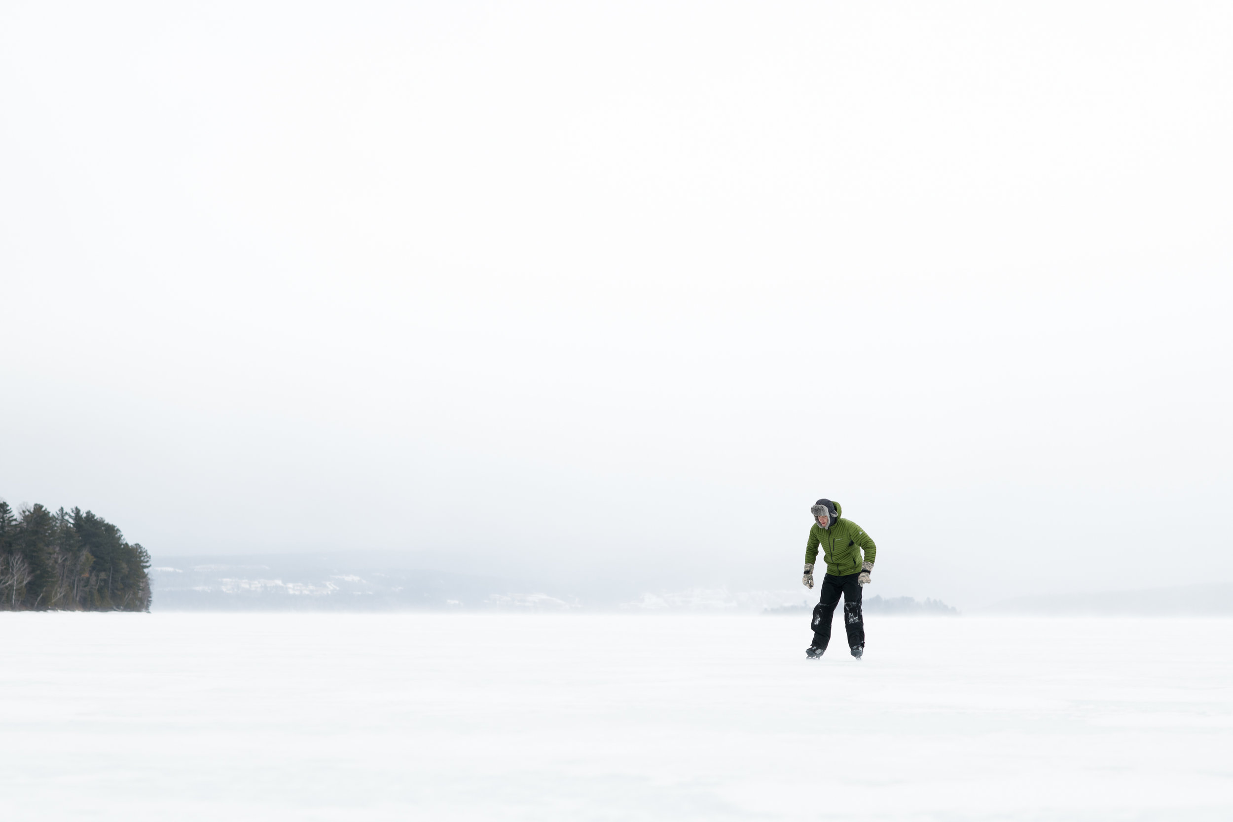 ice-skating-on-rangeley-lake-maine04.jpg