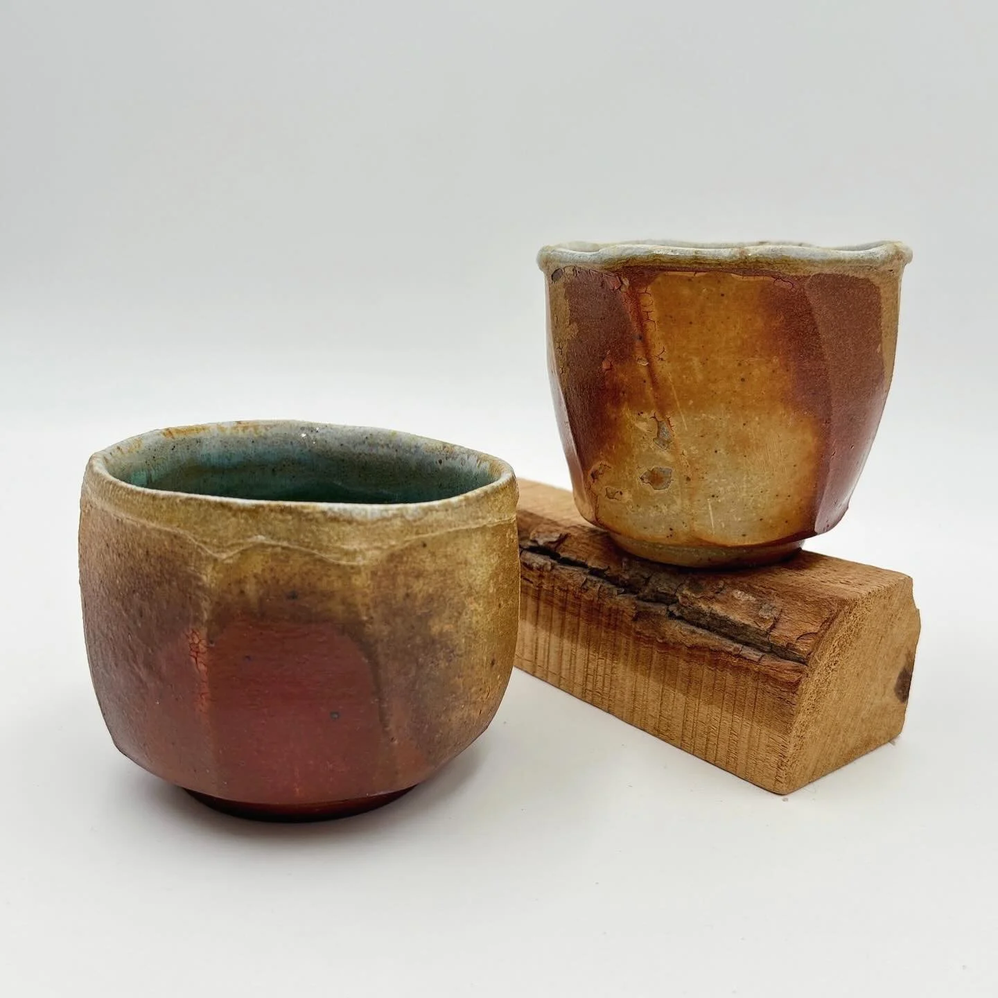 Grateful for a year of new experiences, meaningful opportunities, and continued growth within the clay and woodfire community. You ALL are such an inspiration! 🔥 Excited what the new year brings &amp; looking forward to more collaborations &amp; con