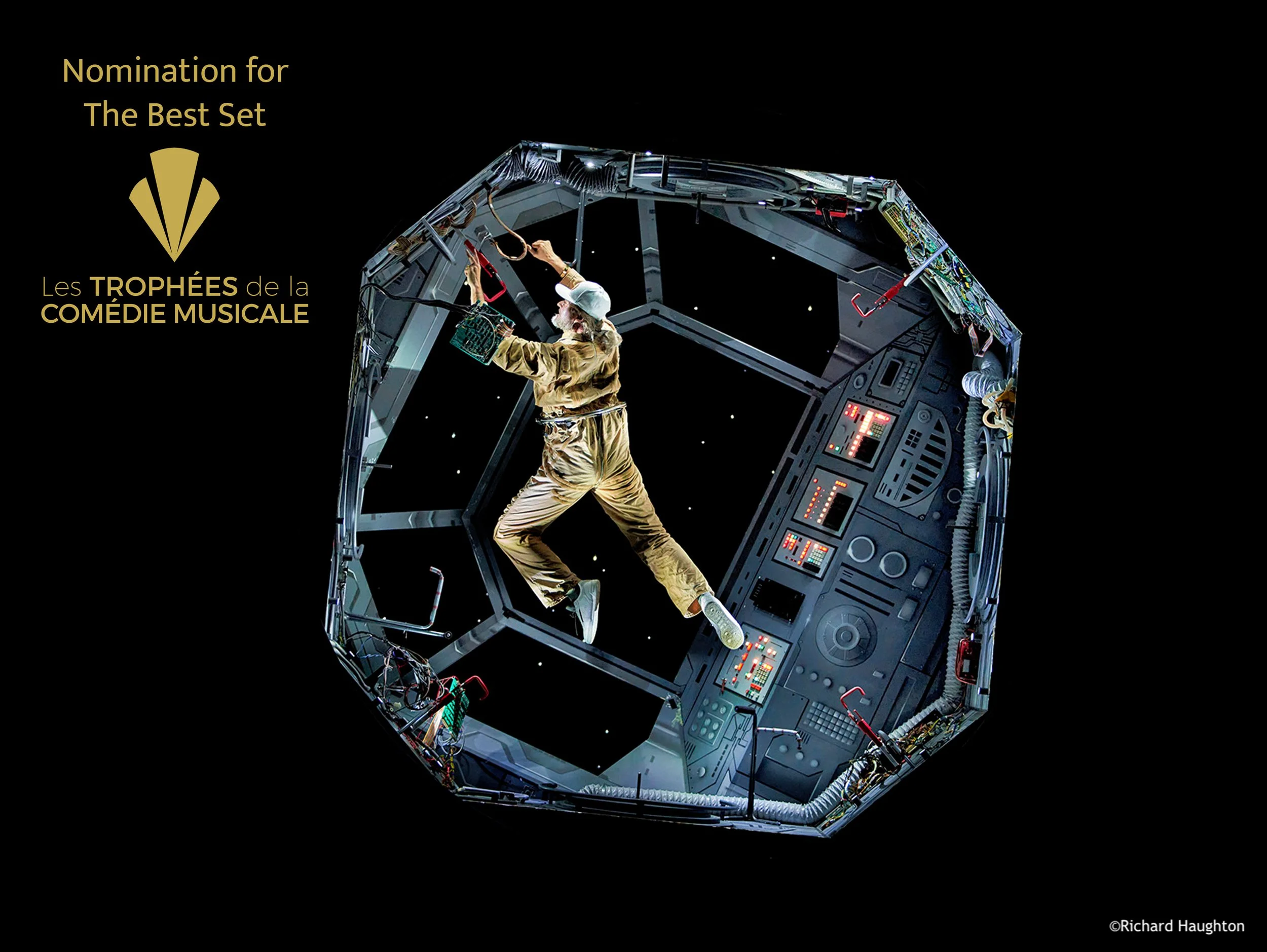 Mars 2037 trophée CM .jpg