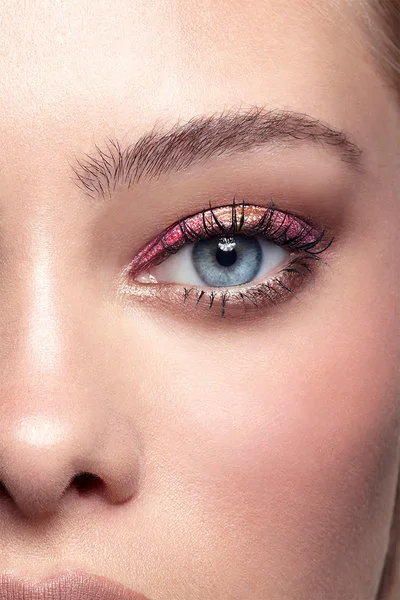 In case it's not clear, this is not my eye (I wish, my god)