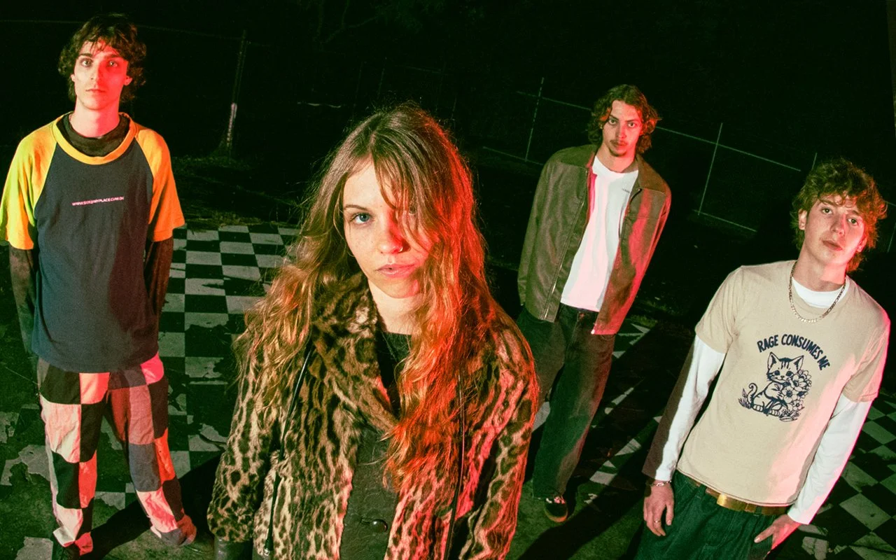 SPEIRA go full throttle fuzz heavy alt rock on latest single, 'HOLE' - announce debut album 'ARKOMAI'