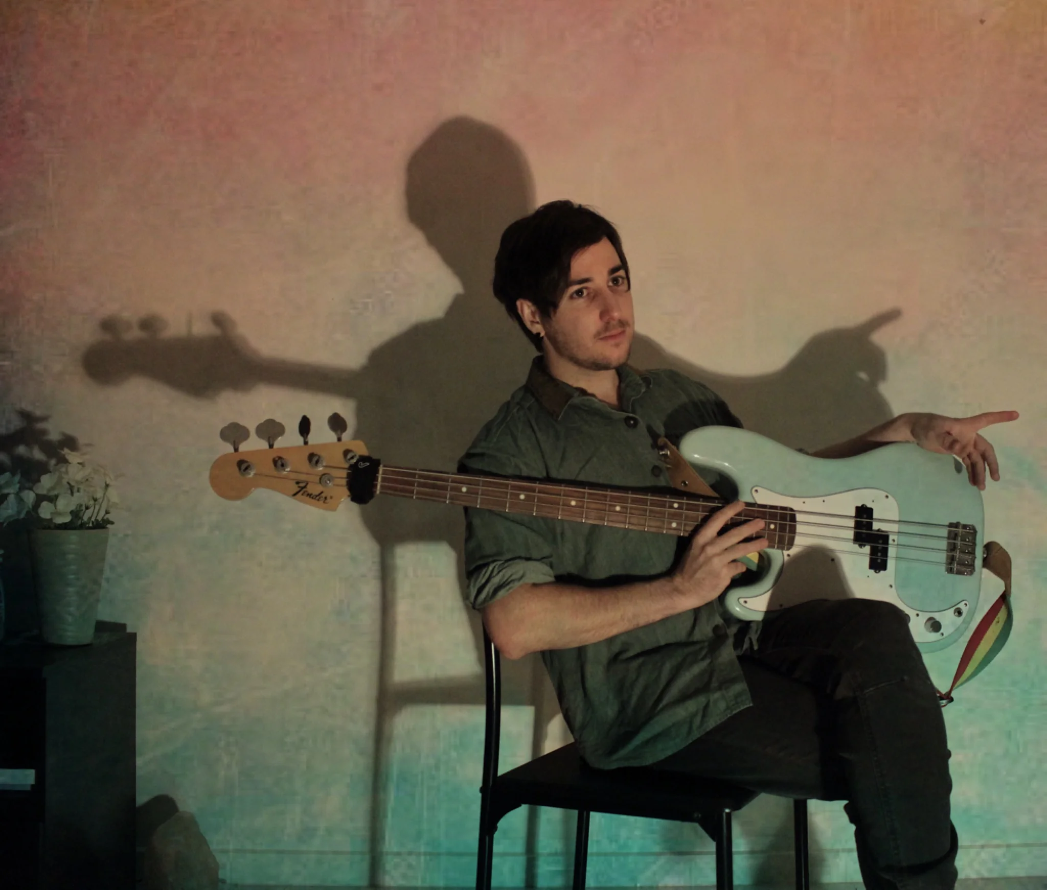 Sunshine Coast's Nong gets all proggy-tinged in new track, 'Stomper'.