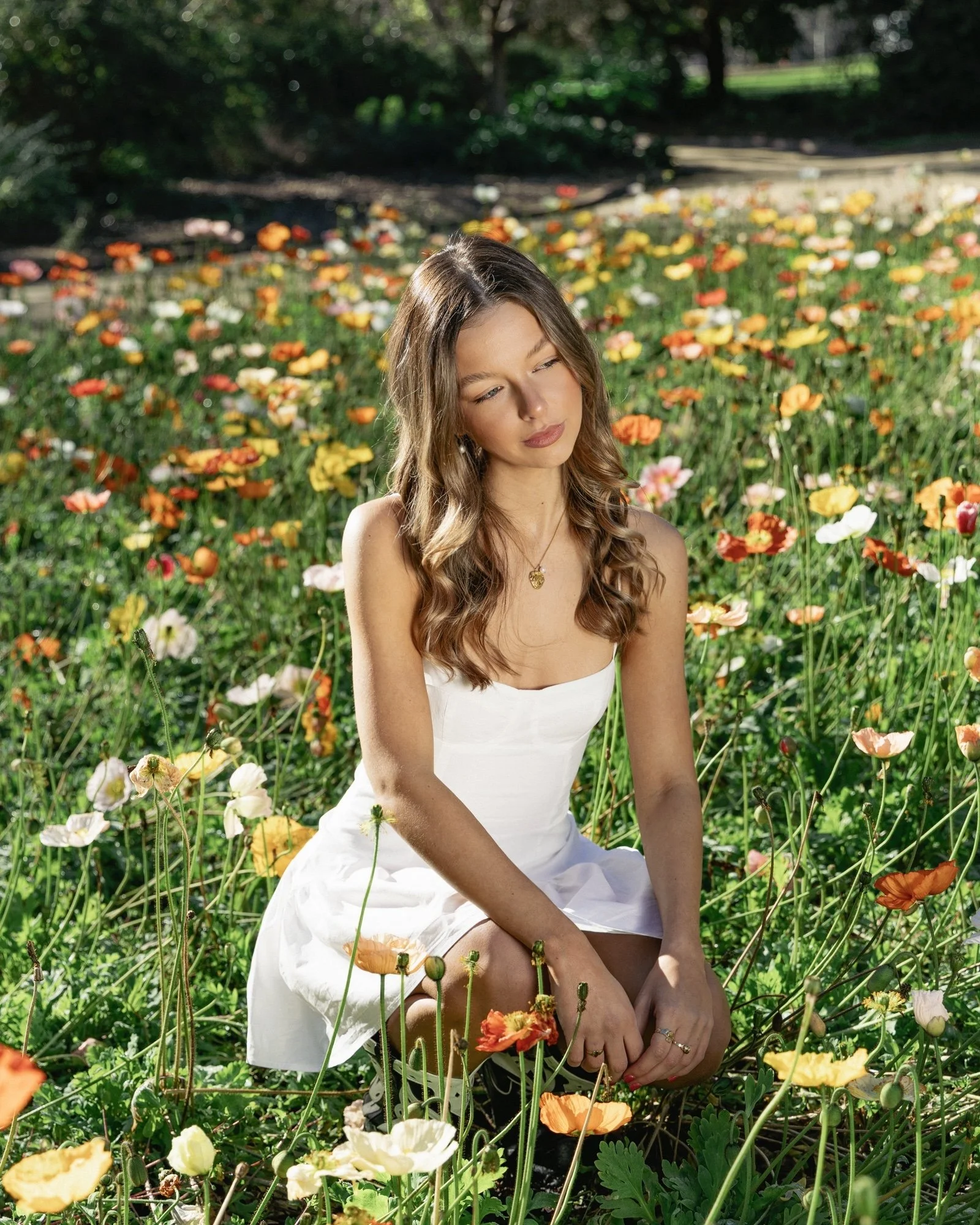 Annabelle Grace has her 'Fingers Crossed' for her sunny indie pop 3rd single