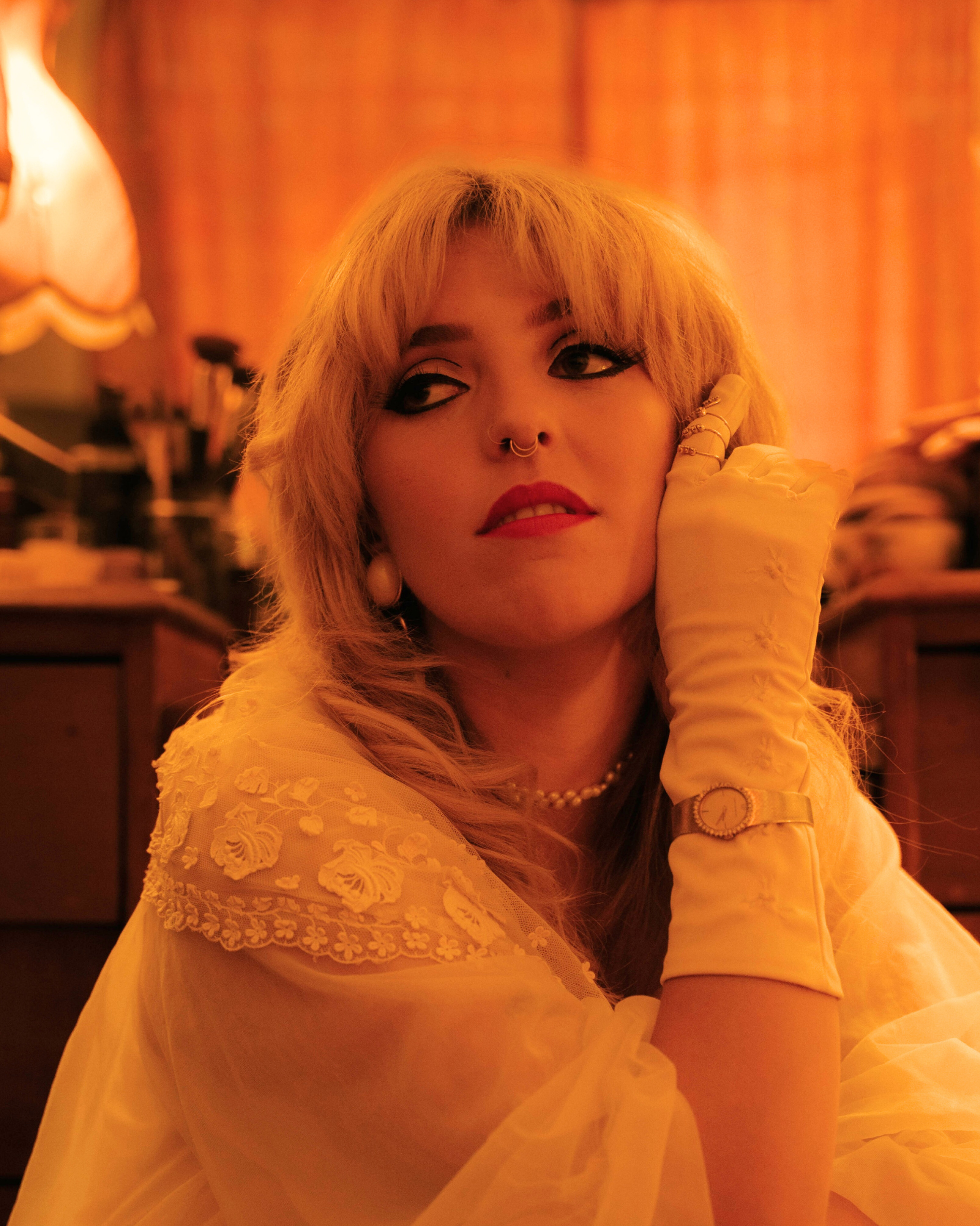 EMEREE steps into the main spotlight with retro soul-pop single, 'Prominence' 