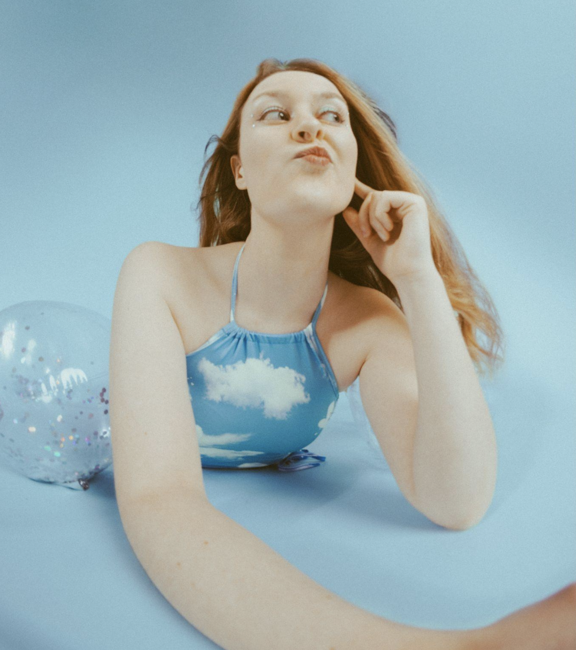 Sydney's Anna Dine tackles negativity online with second single, 'anymore'