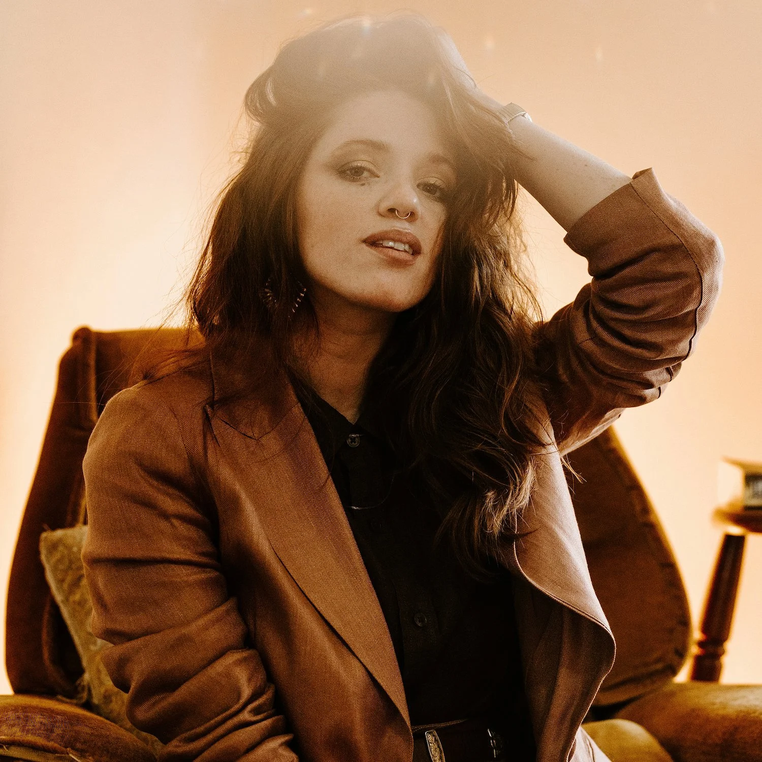 Rosa Mack makes stunning debut with the soul-stirring, earth-shaking single, 'When I'm Alone'