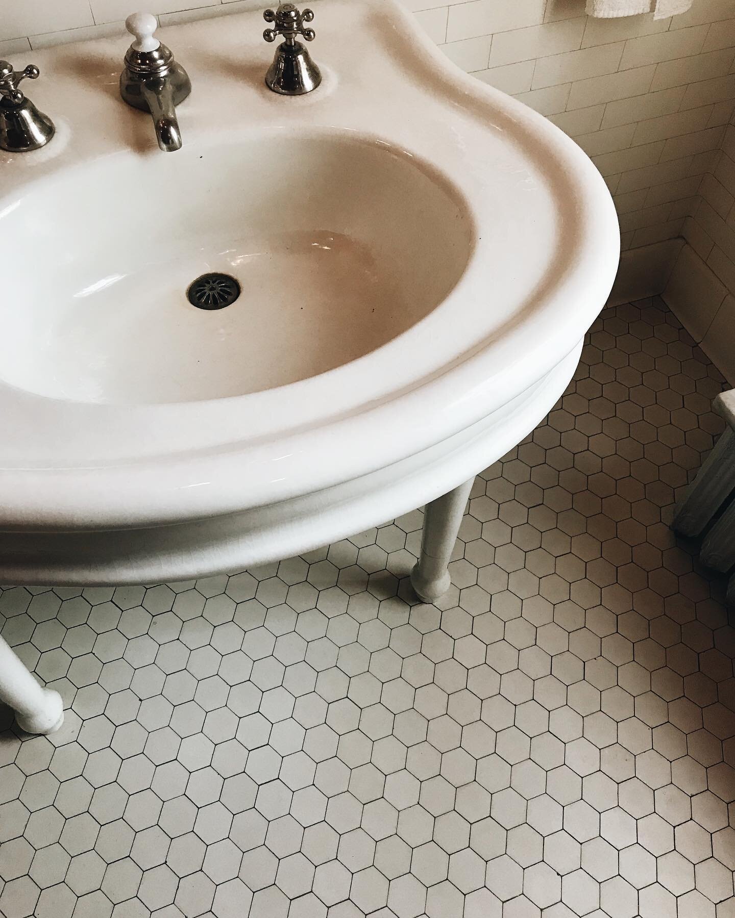 Stunning, since 1913. 

If ever you&rsquo;re wondering whether marble is a good choice for a bathroom floor, you need not wonder anymore.

I&rsquo;m endlessly inspired by the economy and grace of a forever house.